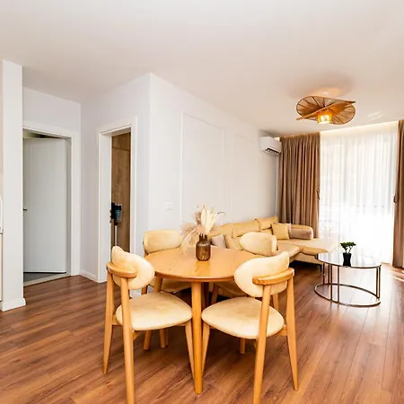El Lux Apartament *